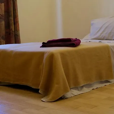 Seaview 2br Retreat By The Ocean Larnaca