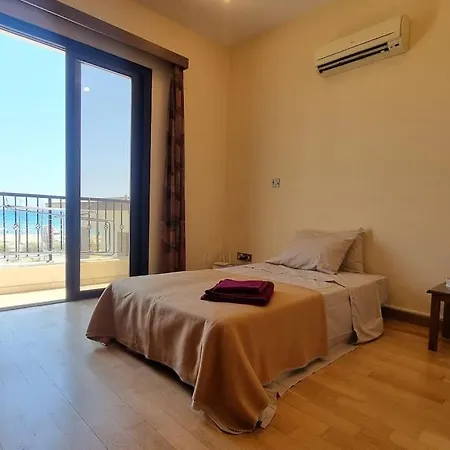 Seaview 2br Retreat By The Ocean